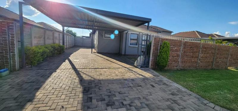 To Let 3 Bedroom Property for Rent in Pretoria West Gauteng