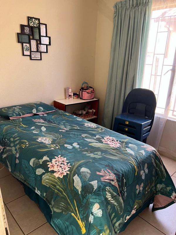 3 Bedroom Property for Sale in Soshanguve VV Gauteng