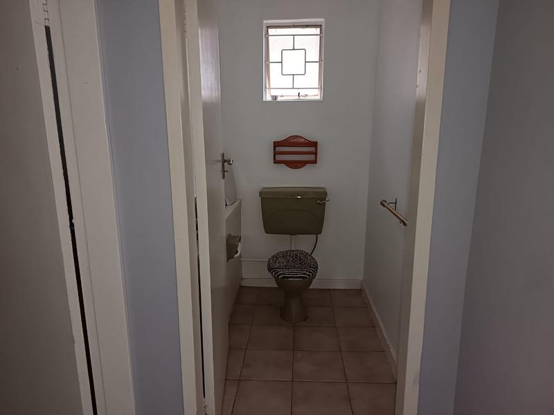 To Let 4 Bedroom Property for Rent in Kew Gauteng