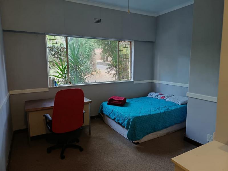 To Let 4 Bedroom Property for Rent in Kew Gauteng