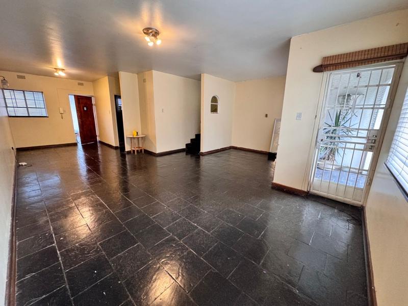 To Let 3 Bedroom Property for Rent in Lyndhurst Gauteng