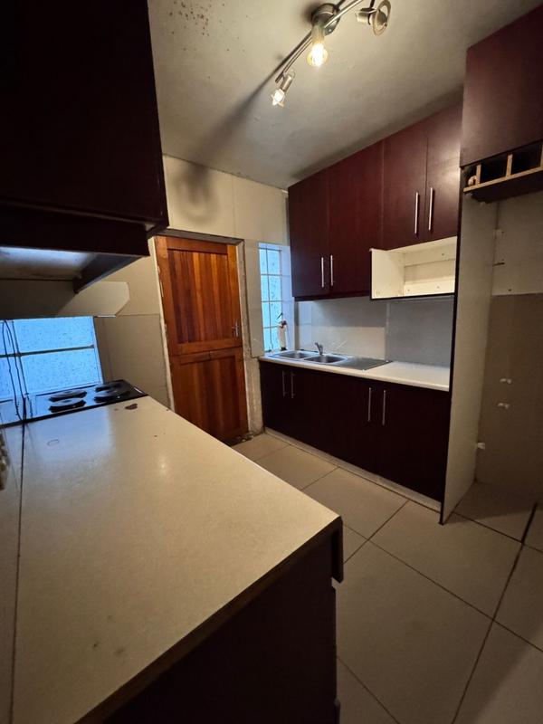 To Let 3 Bedroom Property for Rent in Lyndhurst Gauteng