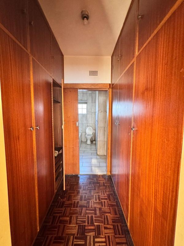 To Let 3 Bedroom Property for Rent in Lyndhurst Gauteng