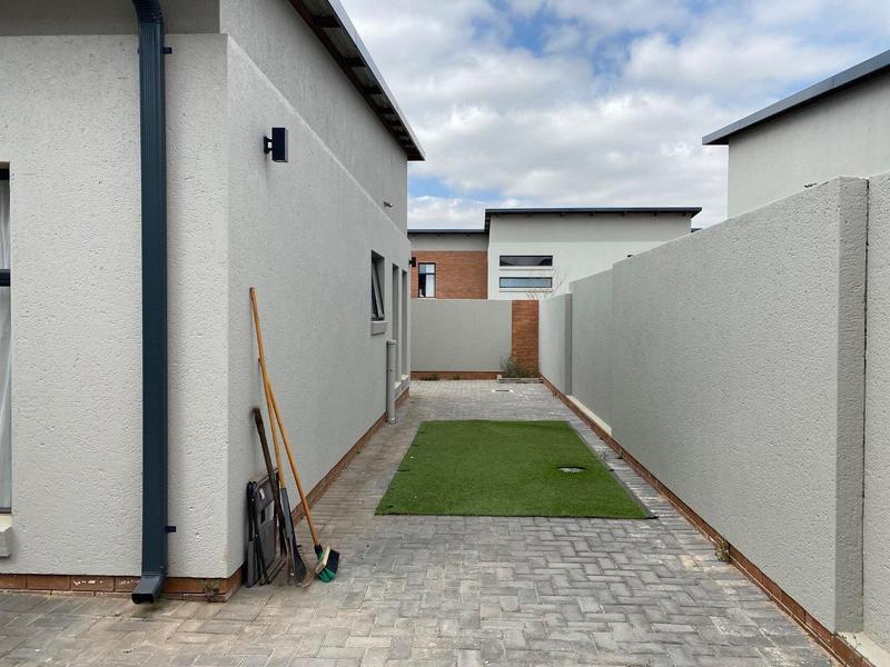 To Let 3 Bedroom Property for Rent in Carlswald Gauteng