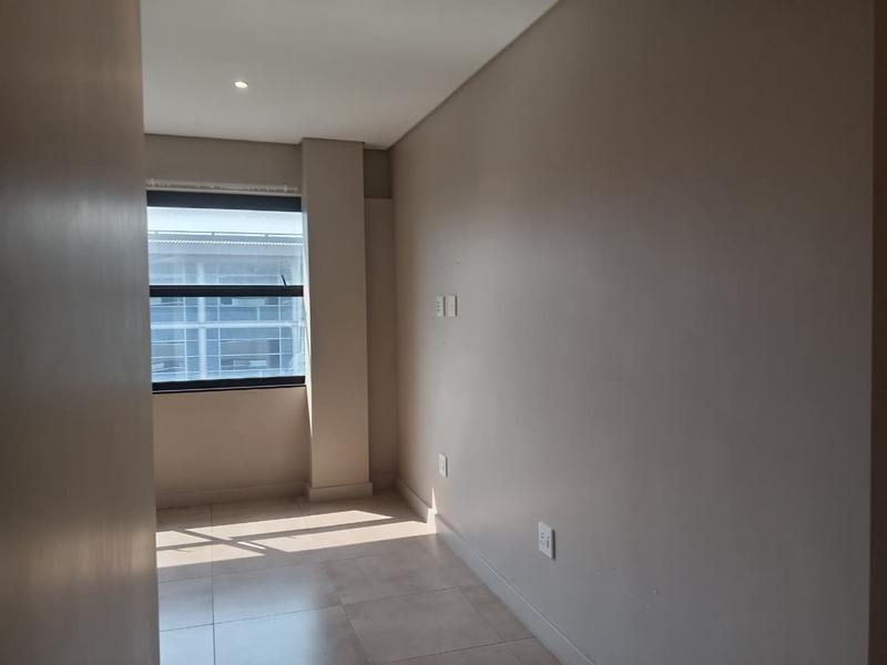 To Let 1 Bedroom Property for Rent in Sandown Gauteng