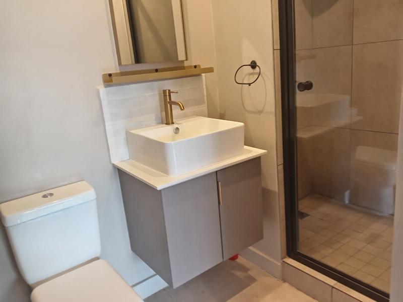 To Let 1 Bedroom Property for Rent in Sandown Gauteng
