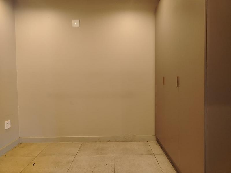 To Let 1 Bedroom Property for Rent in Sandown Gauteng