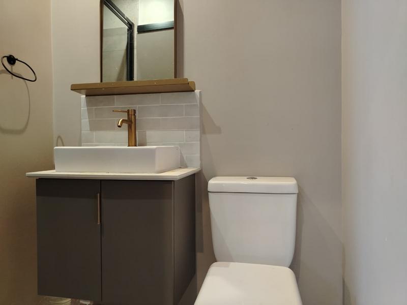 To Let 1 Bedroom Property for Rent in Sandown Gauteng