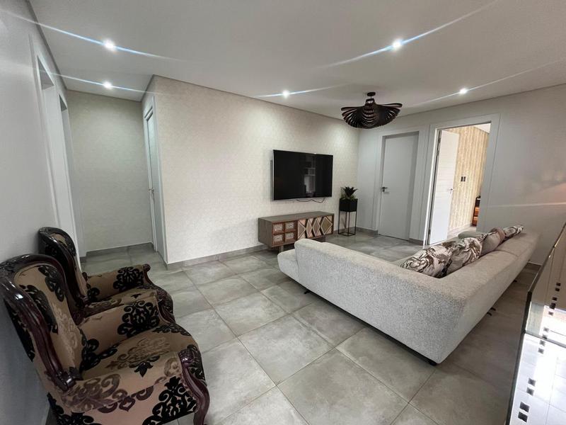 To Let 4 Bedroom Property for Rent in Sandown Gauteng