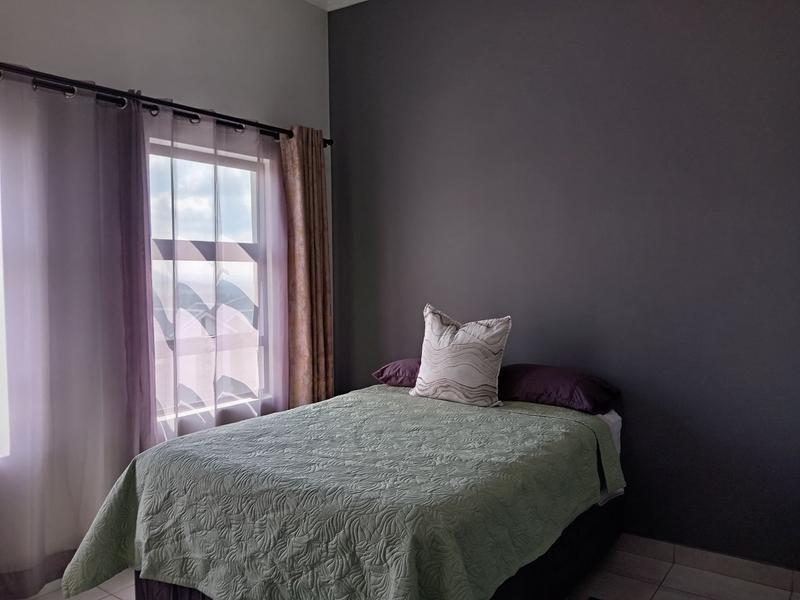 To Let 3 Bedroom Property for Rent in Pinehaven Gauteng