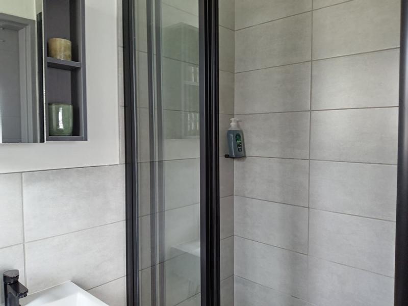 To Let 3 Bedroom Property for Rent in Pinehaven Gauteng