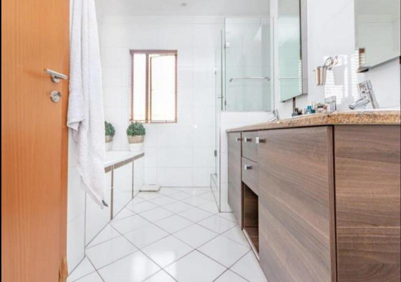2 Bedroom Property for Sale in Bedford Gardens Gauteng