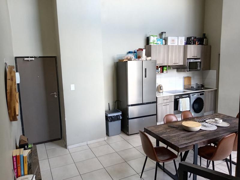 2 Bedroom Property for Sale in Rosebank Gauteng