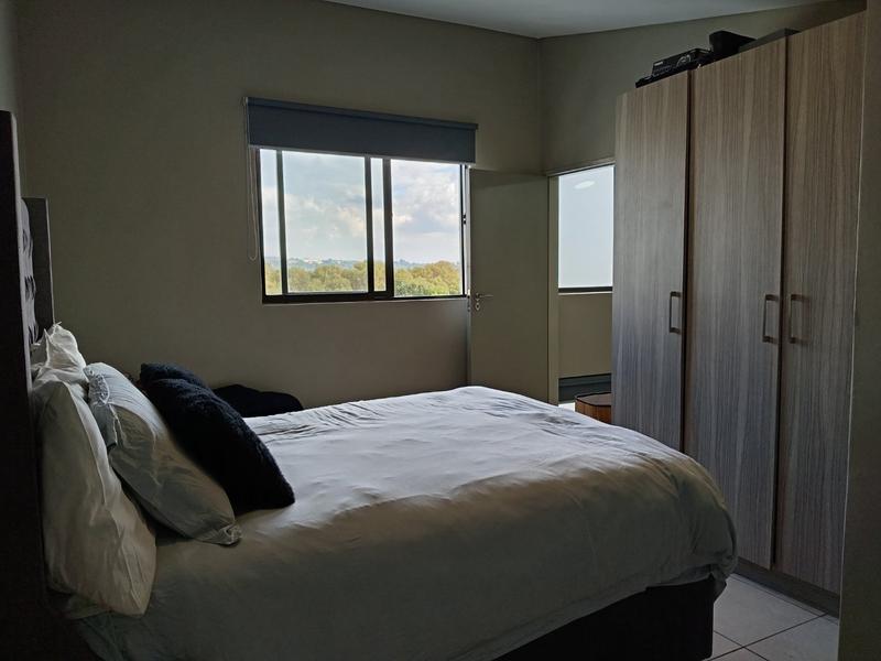 2 Bedroom Property for Sale in Rosebank Gauteng