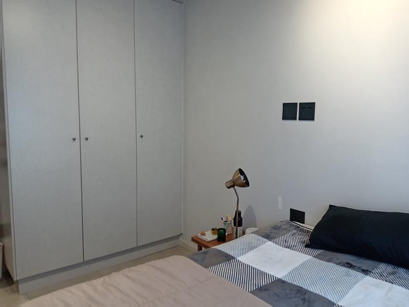 2 Bedroom Property for Sale in Waverley Gauteng