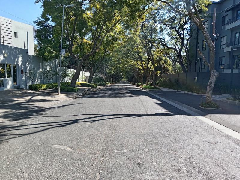 2 Bedroom Property for Sale in Waverley Gauteng
