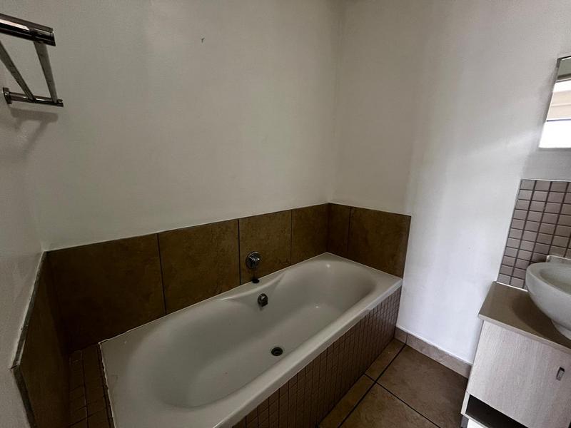 2 Bedroom Property for Sale in Edenburg Gauteng