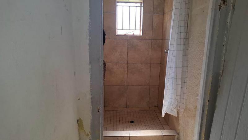 To Let 1 Bedroom Property for Rent in Germiston South Gauteng
