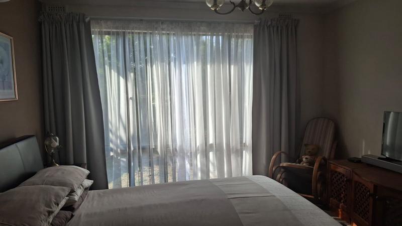3 Bedroom Property for Sale in Klippoortjie Gauteng