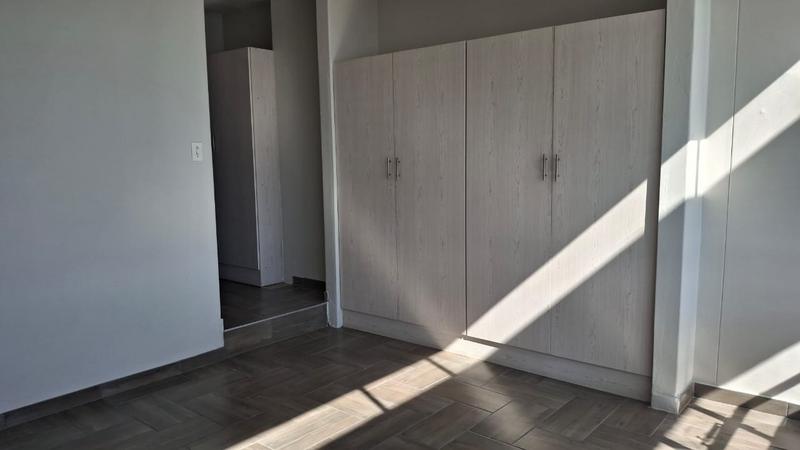 2 Bedroom Property for Sale in Denlee Gauteng