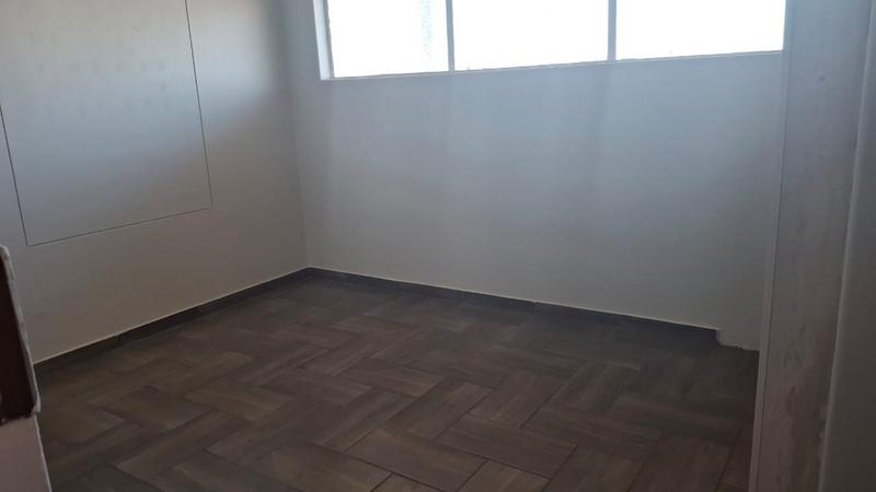 2 Bedroom Property for Sale in Denlee Gauteng