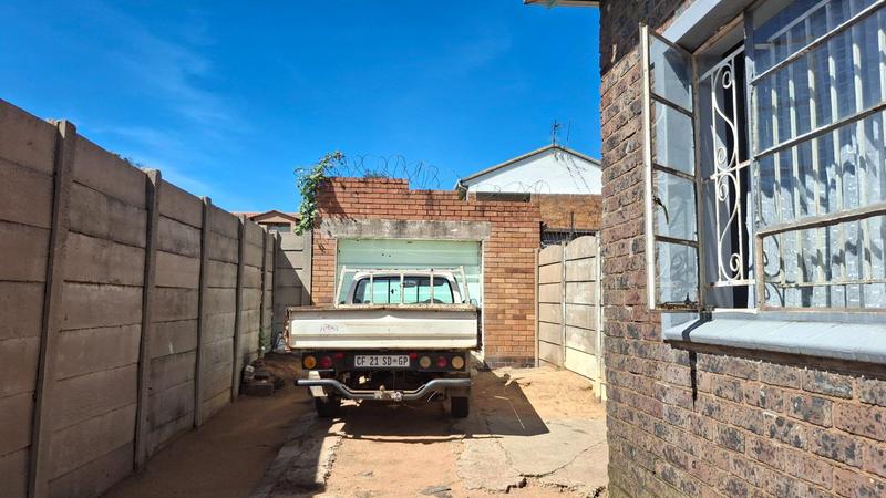 2 Bedroom Property for Sale in Kenilworth Gauteng