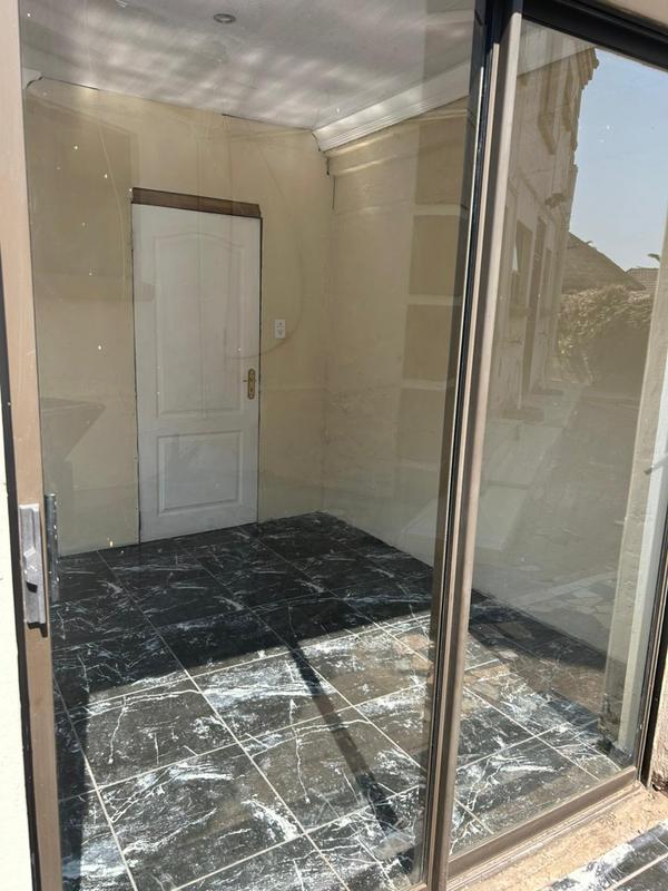 To Let 2 Bedroom Property for Rent in Birchleigh Gauteng