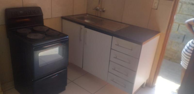 To Let 1 Bedroom Property for Rent in Maokeng Gauteng