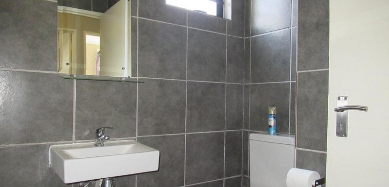 3 Bedroom Property for Sale in South Hills Gauteng