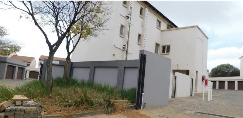 2 Bedroom Property for Sale in Country View Gauteng