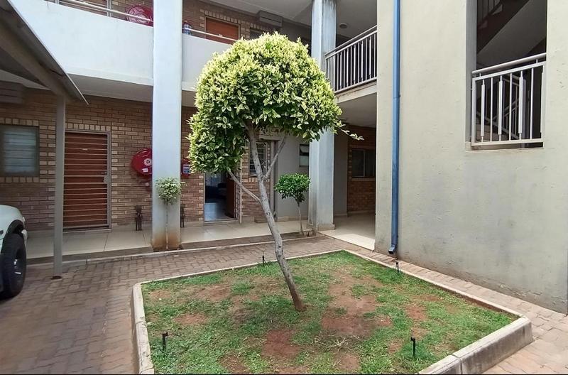 2 Bedroom Property for Sale in Pretoria North Gauteng