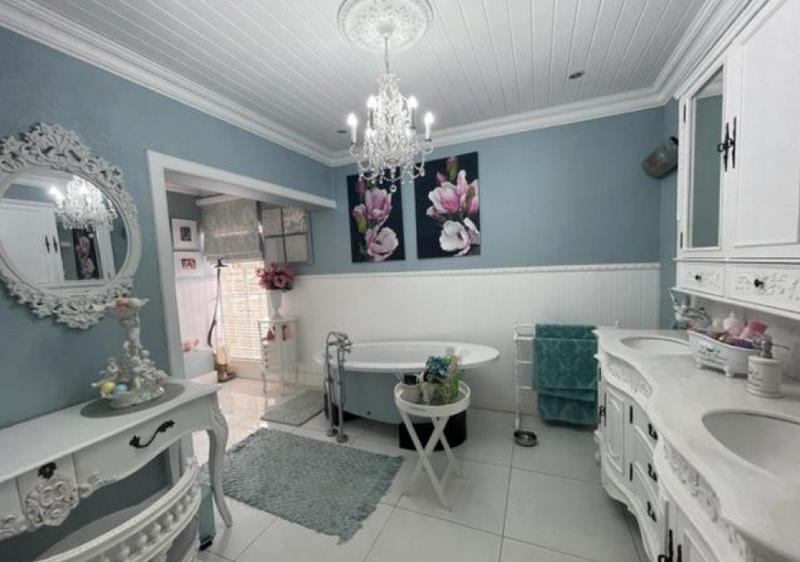 4 Bedroom Property for Sale in Randfontein Gauteng