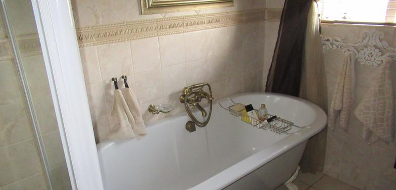 4 Bedroom Property for Sale in Randfontein Gauteng