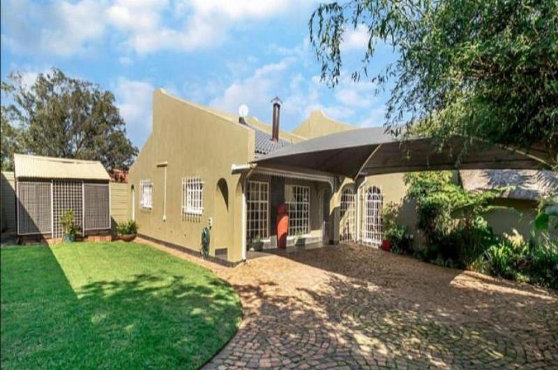 4 Bedroom Property for Sale in Randfontein Gauteng