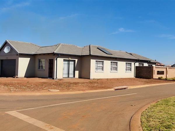 3 Bedroom Property for Sale in Reigerpark Gauteng