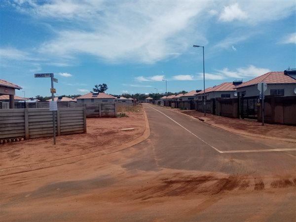 2 Bedroom Property for Sale in Sharon Park Gauteng
