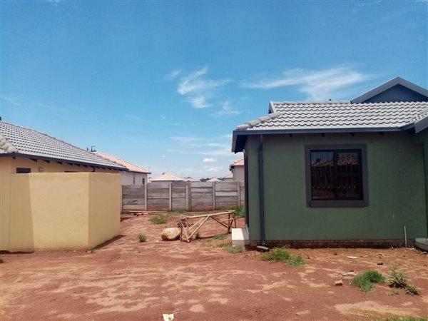 2 Bedroom Property for Sale in Sharon Park Gauteng