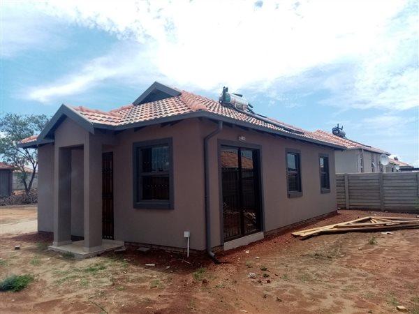 3 Bedroom Property for Sale in Sharon Park Gauteng