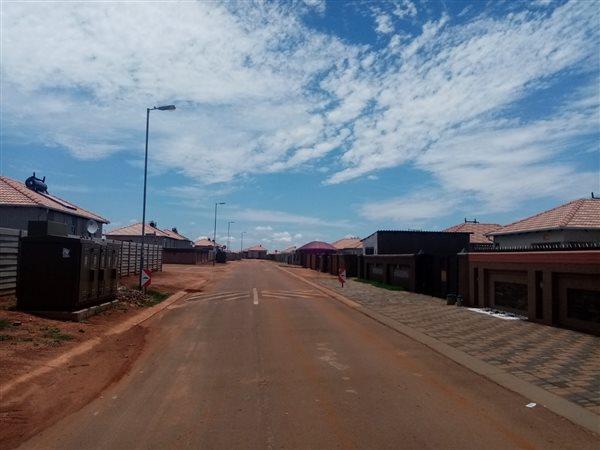 2 Bedroom Property for Sale in Sharon Park Gauteng