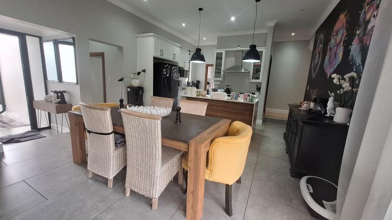 To Let 4 Bedroom Property for Rent in Midstream Estate Gauteng
