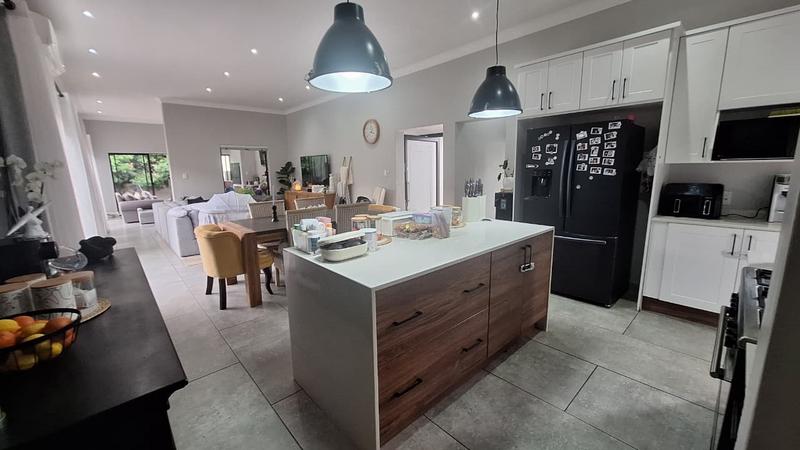 To Let 4 Bedroom Property for Rent in Midstream Estate Gauteng