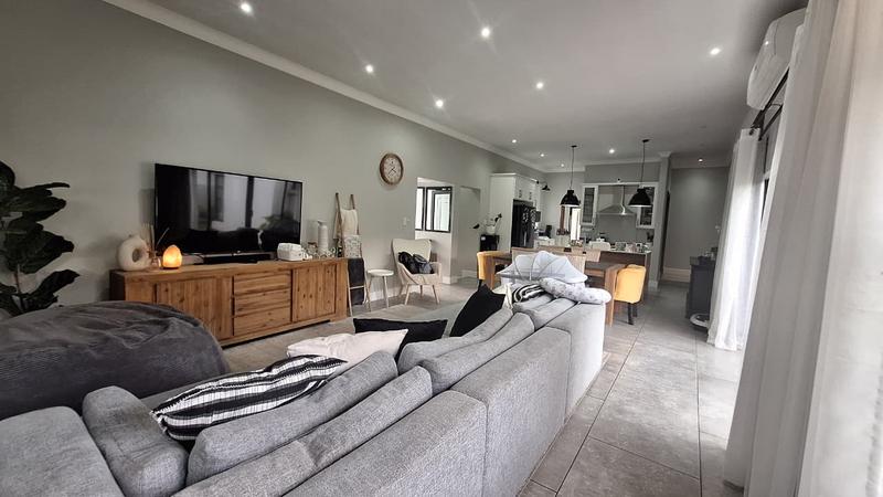 To Let 4 Bedroom Property for Rent in Midstream Estate Gauteng