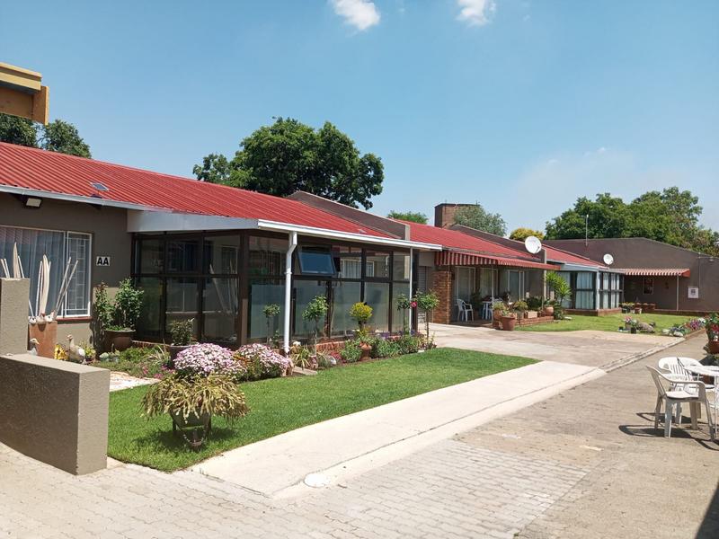 2 Bedroom Property for Sale in Paul Krugersoord Gauteng
