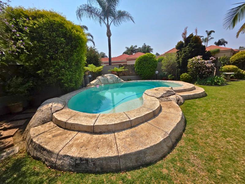 3 Bedroom Property for Sale in Glen Marais Gauteng