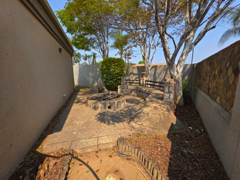 3 Bedroom Property for Sale in Glen Marais Gauteng