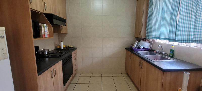1 Bedroom Property for Sale in New Redruth Gauteng