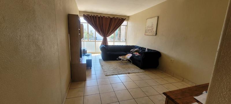 1 Bedroom Property for Sale in New Redruth Gauteng