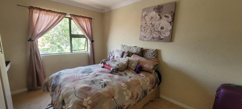 2 Bedroom Property for Sale in New Redruth Gauteng