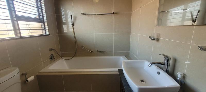 3 Bedroom Property for Sale in New Redruth Gauteng