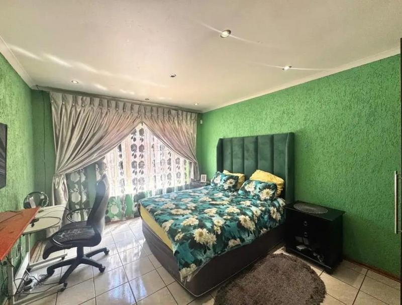 3 Bedroom Property for Sale in Alan Manor Gauteng